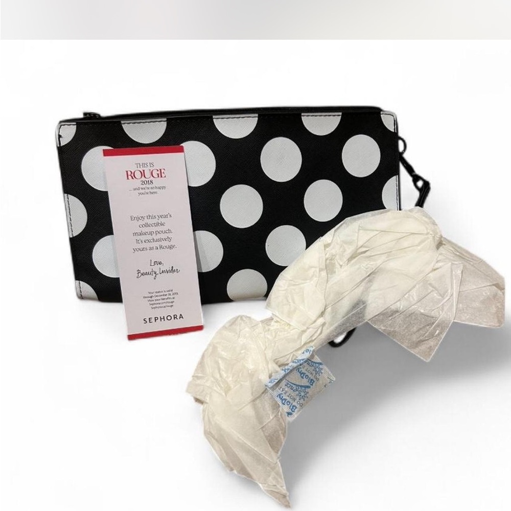 Sephora Rouge polka dot cosmetic wristlet bag. limited edition collectible